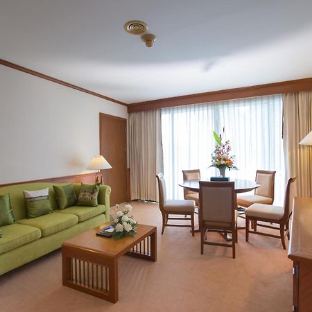 The Royal Chiang Mai Golf Resort Ban Mai  Exterior photo